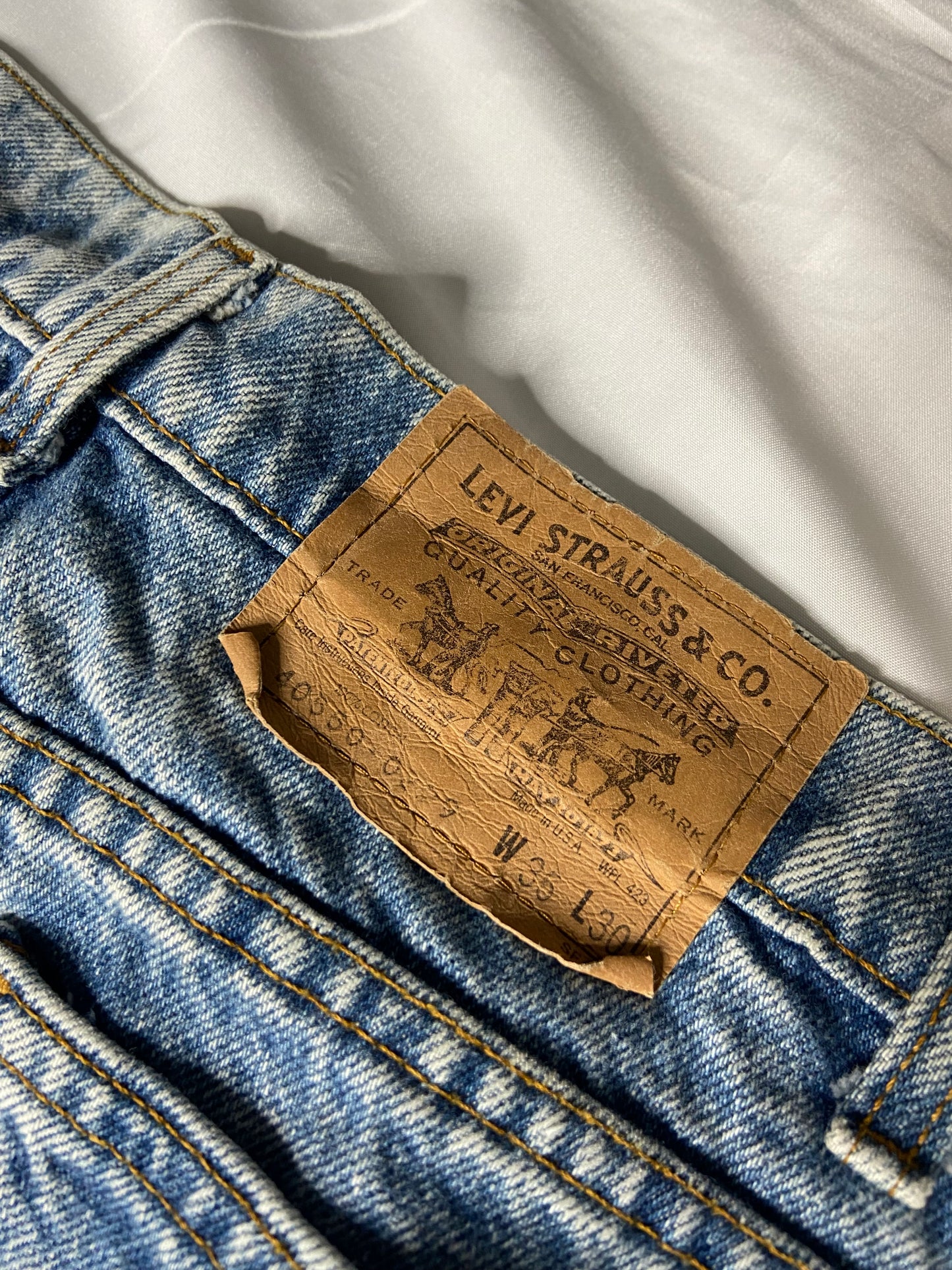 Vintage 1990s Orange Tab Stone Wash Levi’s 36x30