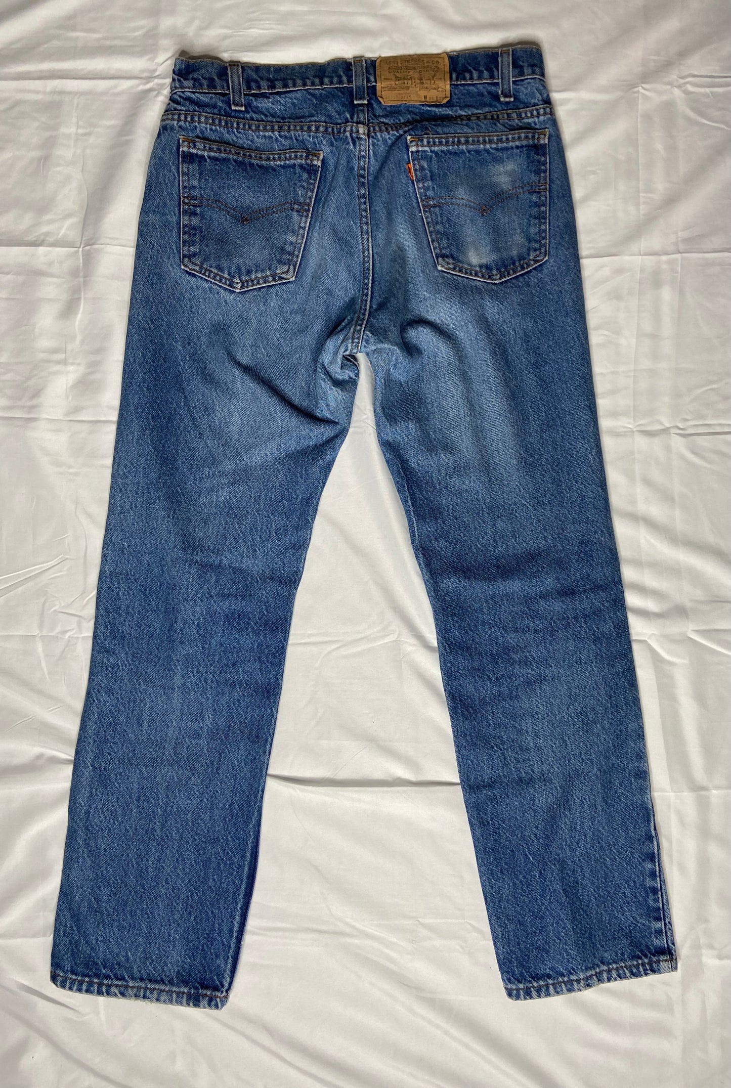 Vintage 40509-0215 Orange Tab Straight Fit Levi’s Jeans 33x30