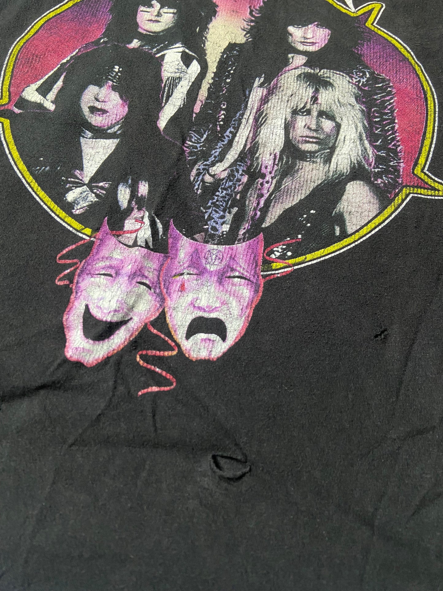 Hand Cut Mötley Crüe V-Cut Muscle Tee