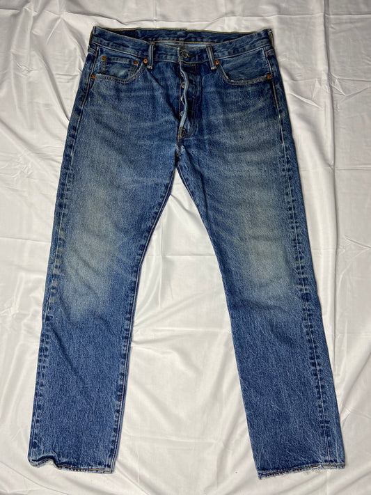 501 “Kurt Cobain LIVE & LOUD” Levi’s Jeans 34x32