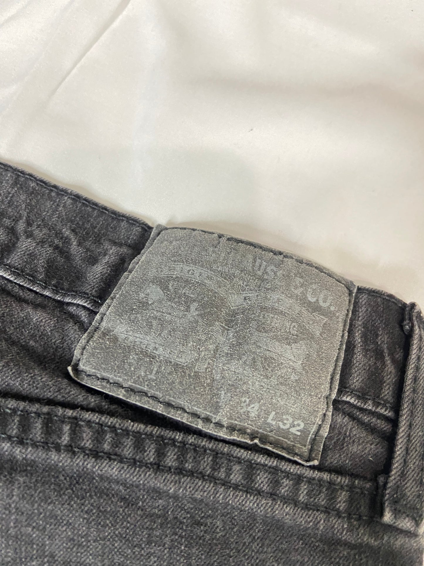 511 Sun Faded Black Denim Levi’s 34x32