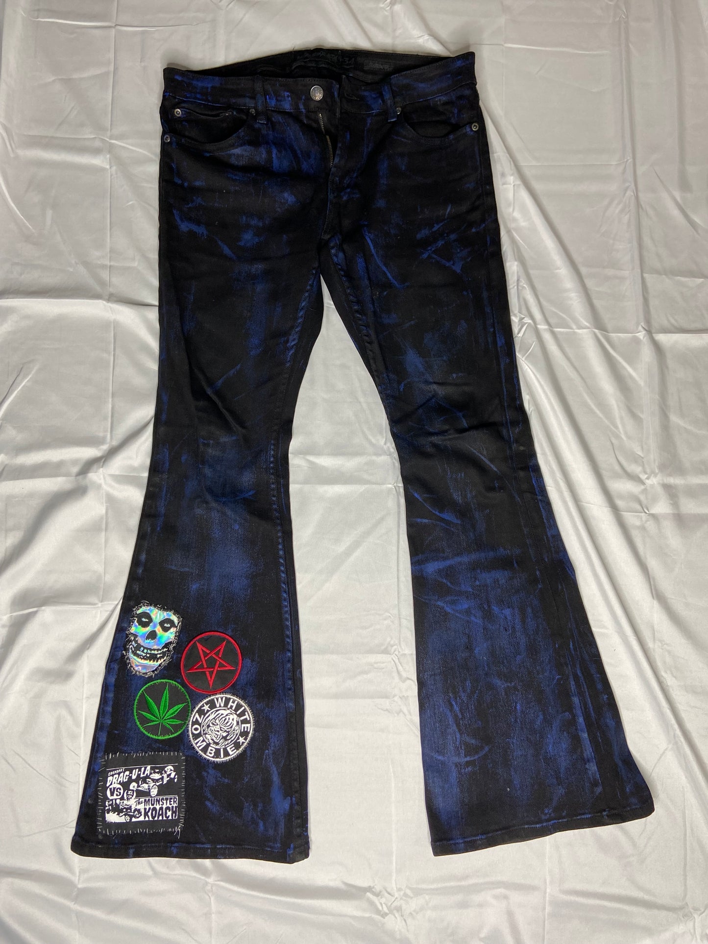 Heavily Flared Hand Sewn Patched Wornstar Jeans 34x34