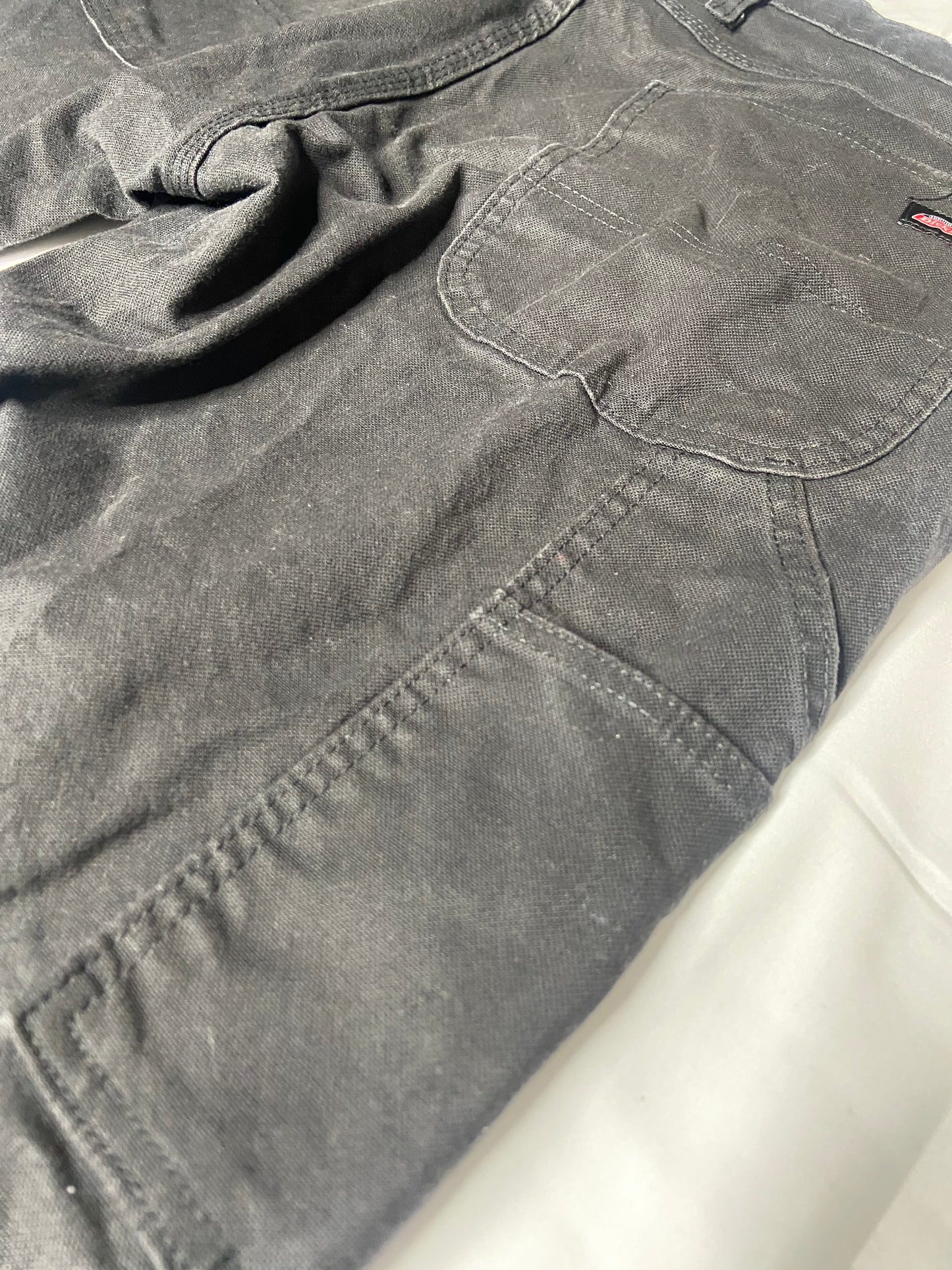 Hand Cut Genuine Dickies 34x34