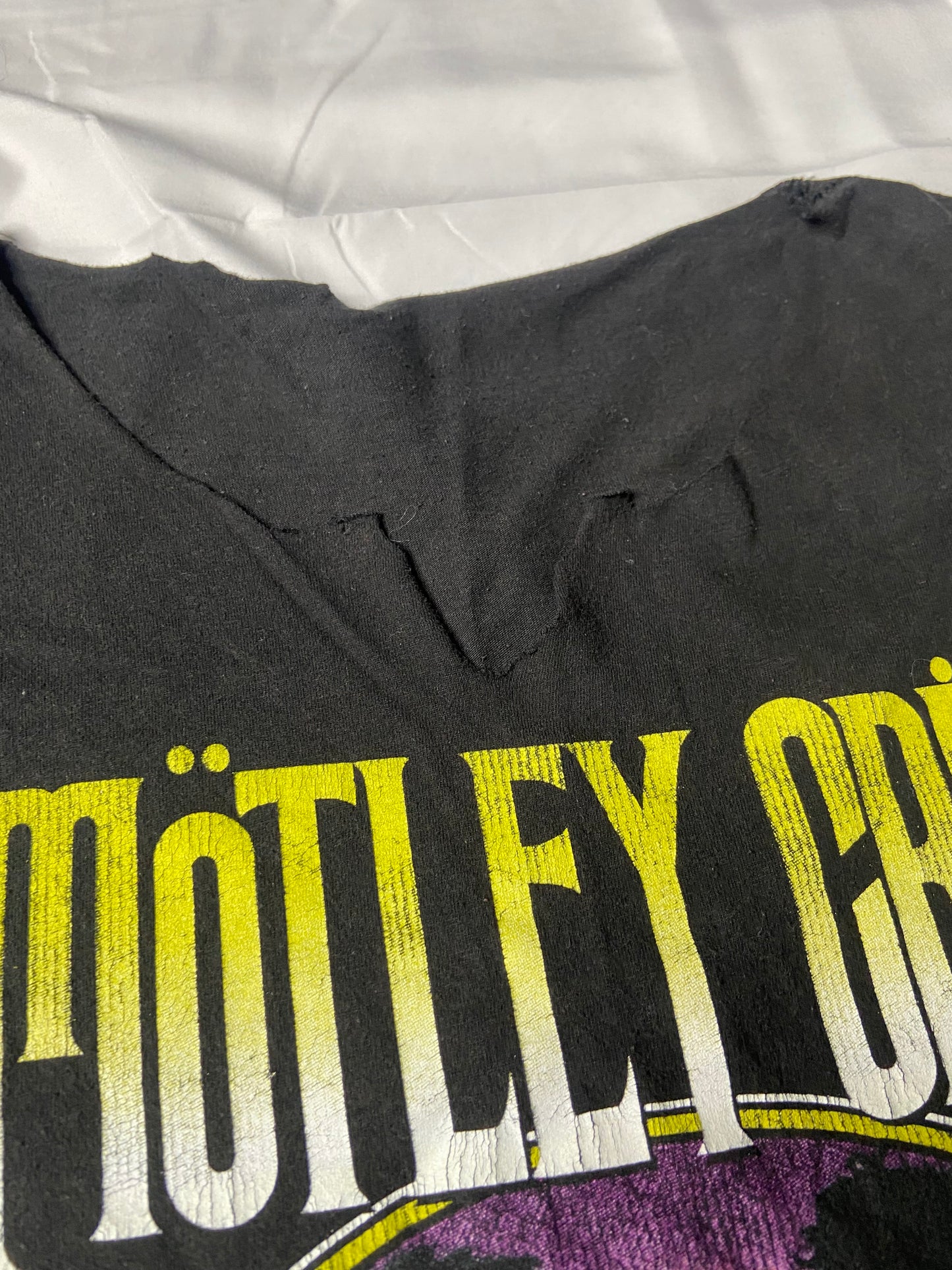 Hand Cut Mötley Crüe V-Cut Muscle Tee